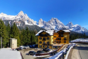 4 HOTEL FRATAZZA